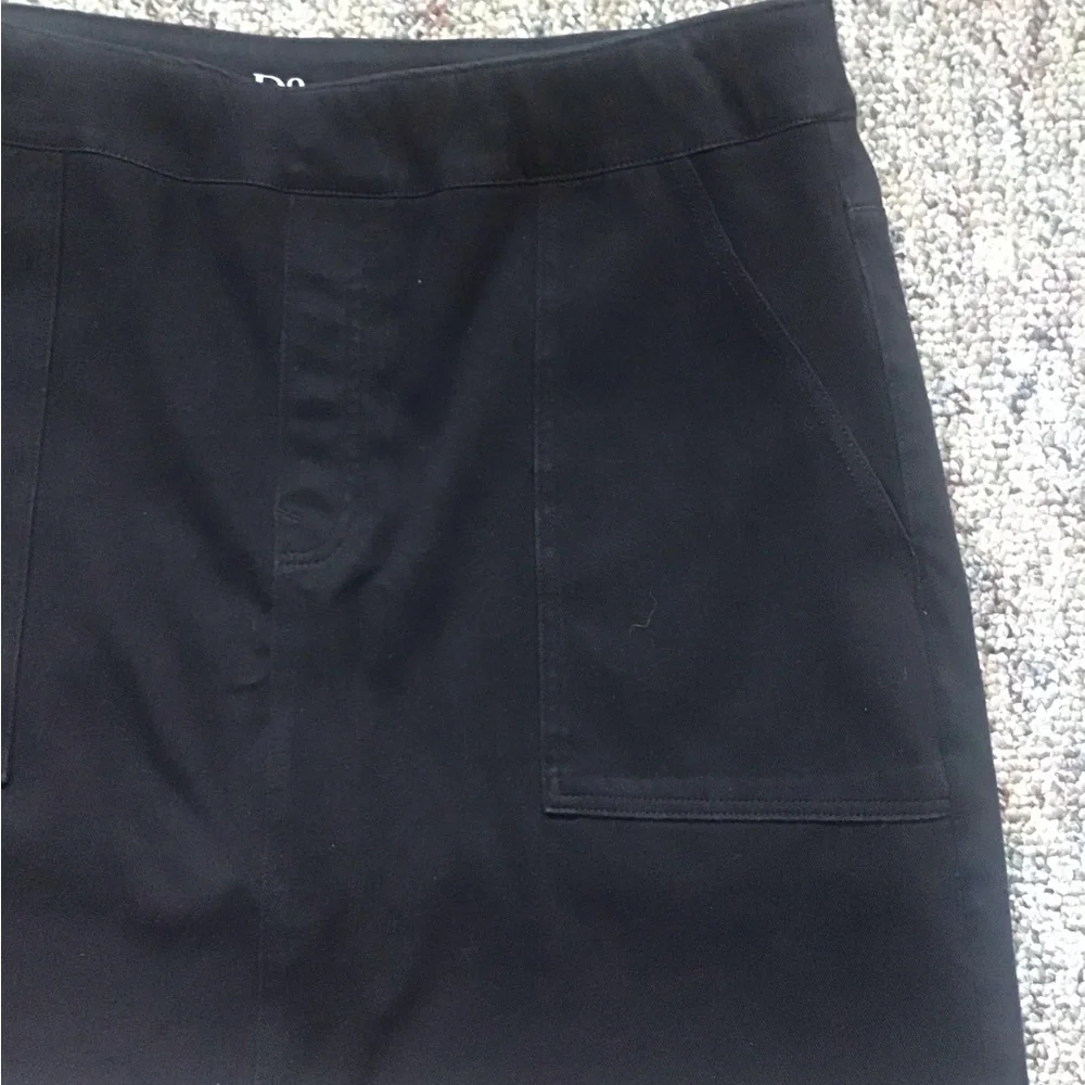 DG hsn denim stretch skirt with built in shorts